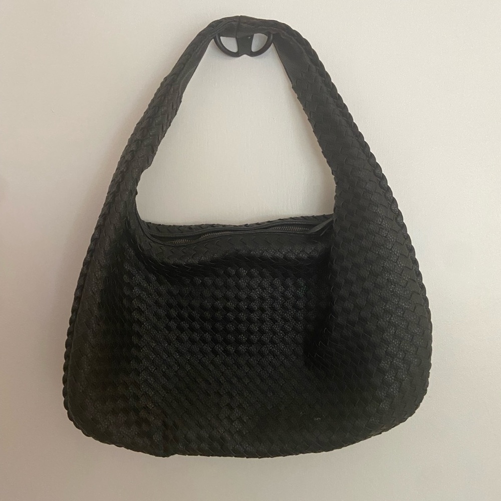 Woven PU shoulder bag